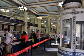 waterloo travel centre london